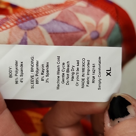 XL Red Lularoe Randy - Picture 4 of 4